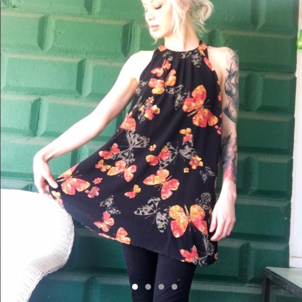 Black multicolored sleeveless butterfly blouse - Picture 2 of 4